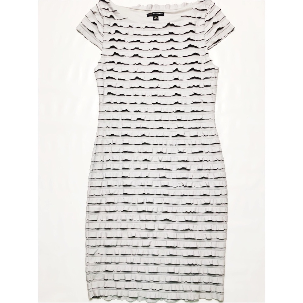 Banana Republic Ruffle Bodycon Dress - Picture 2 of 5
